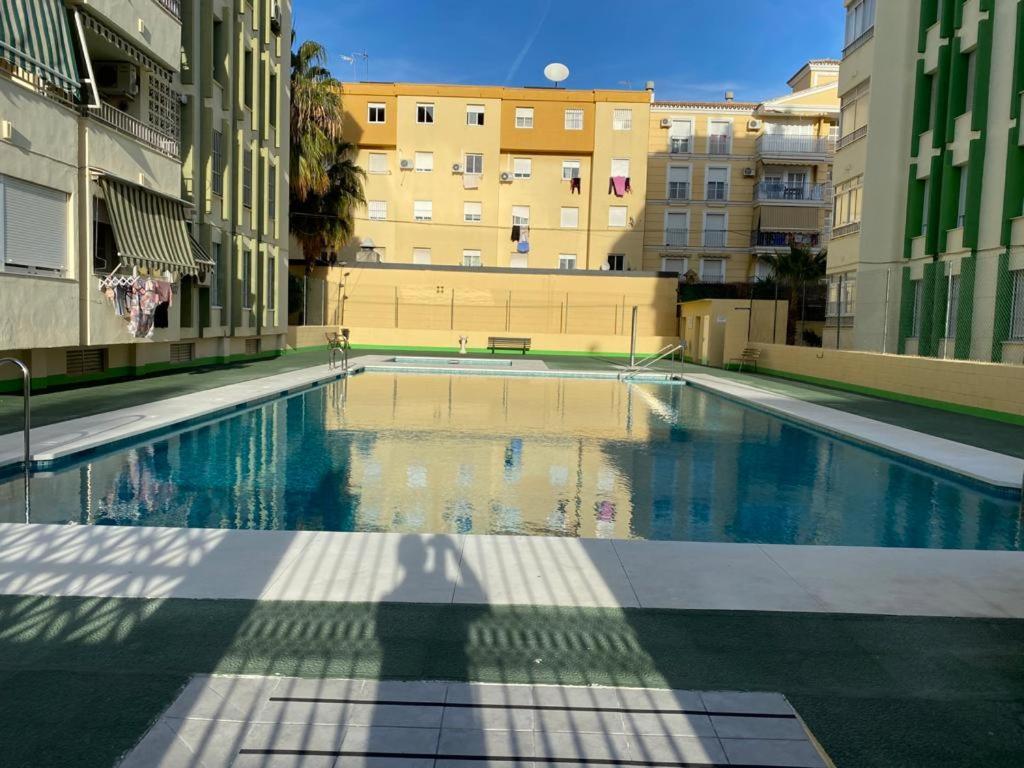 Amplio Piso En Centro De Torre Del Mar Appartement Buitenkant foto