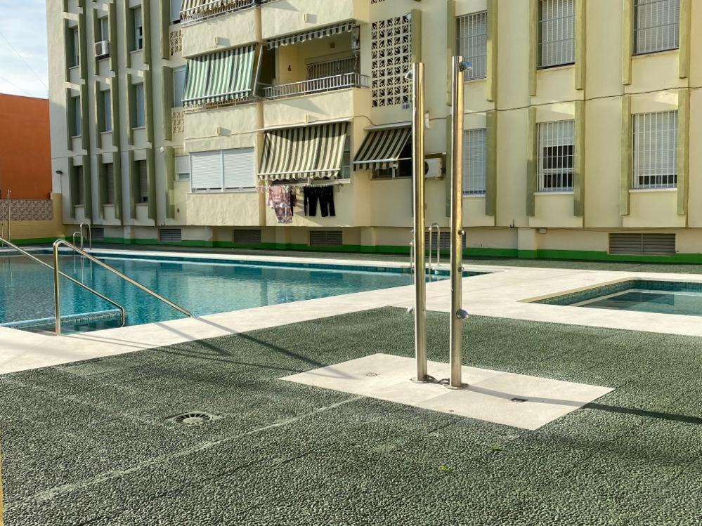 Amplio Piso En Centro De Torre Del Mar Appartement Buitenkant foto